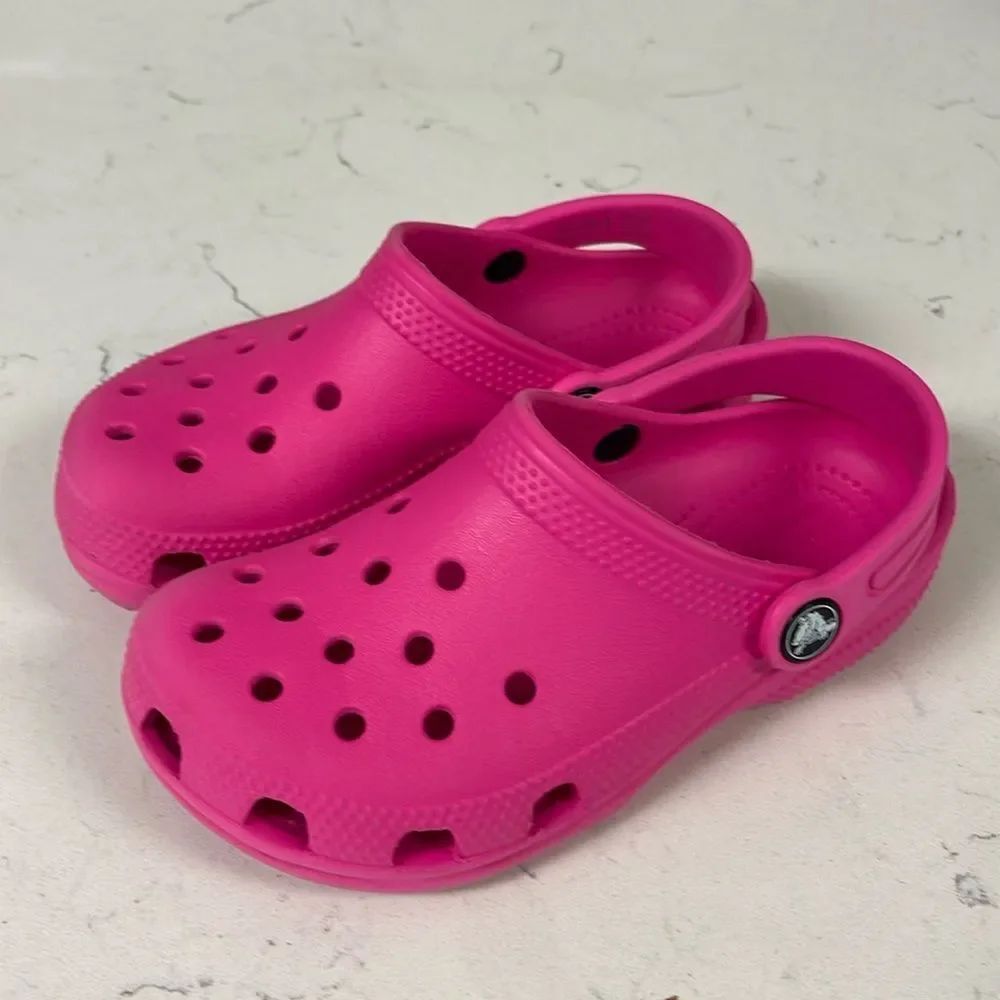 Crocs Classic Clogs Pink Crush Size 12 Clogs Barbie Pink